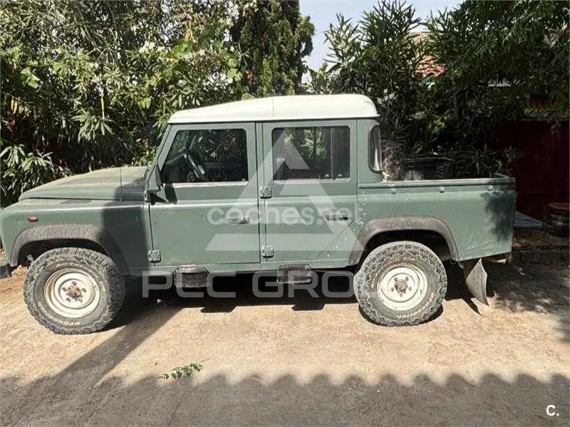 2013 Land Rover DEFENDER