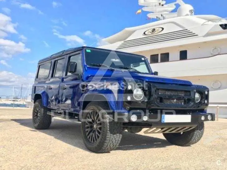 2013 Land Rover DEFENDER