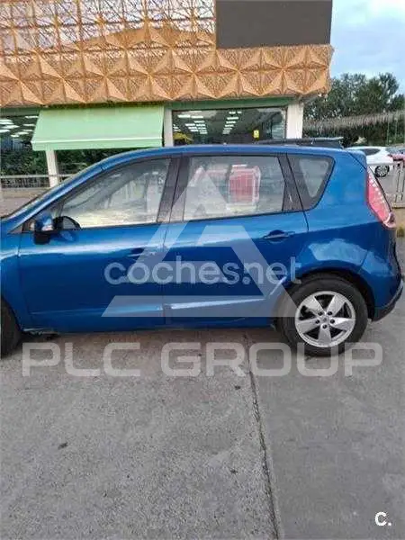 2013 Renault Scenic