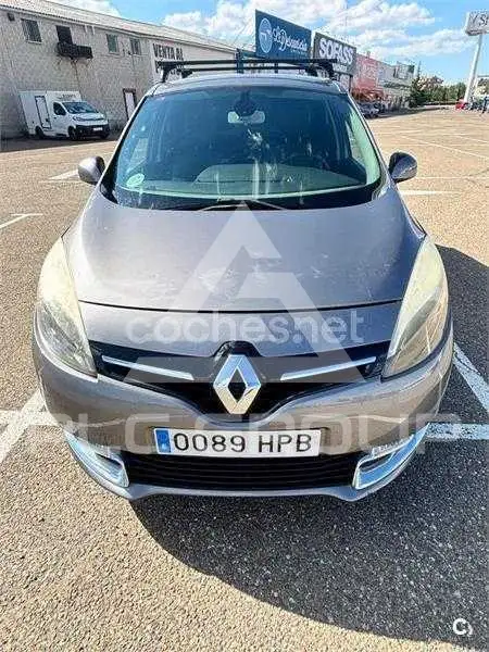 2013 Renault Scenic