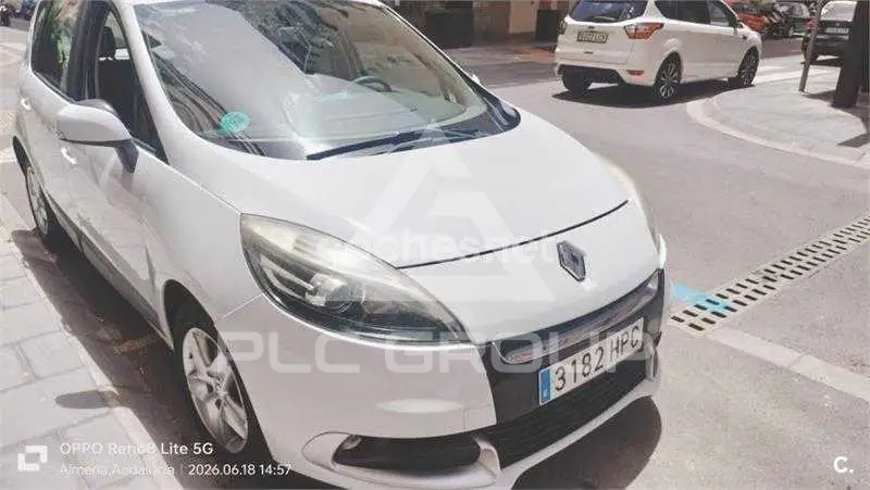 2013 Renault Scenic