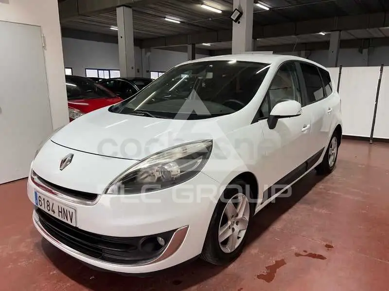 2013 Renault Scenic