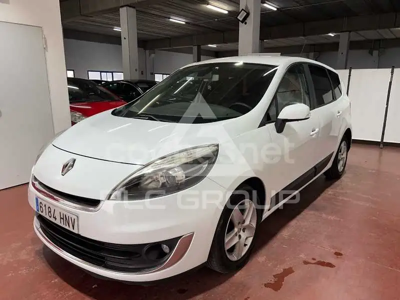 2013 Renault Scenic