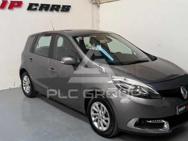 2013 Renault Scenic