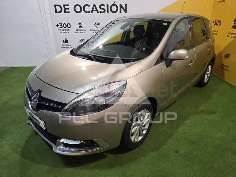 2013 Renault Scenic