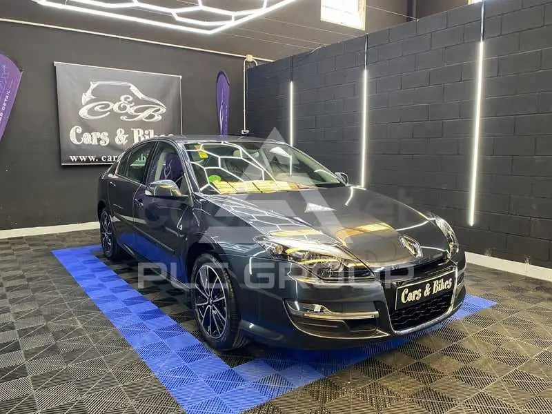 2013 Renault Laguna