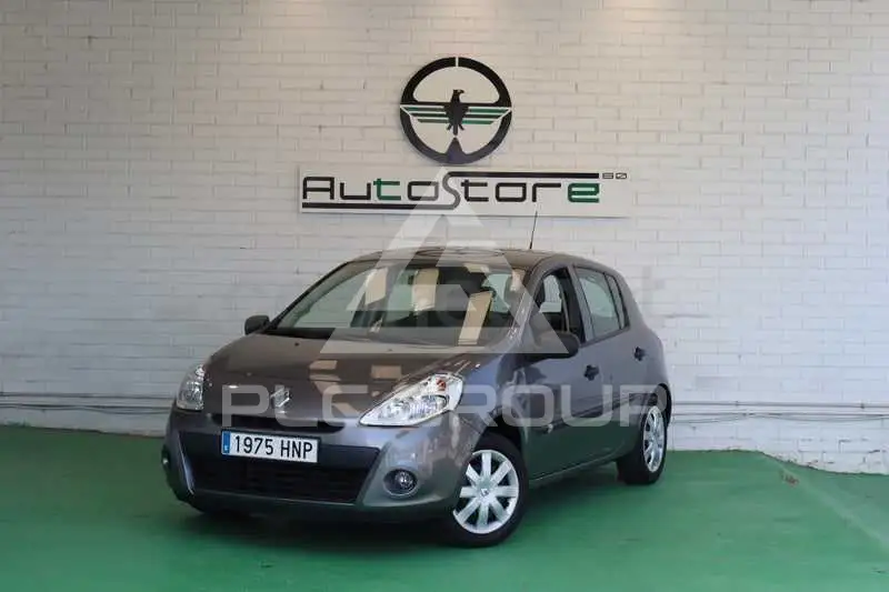 2013 Renault Clio