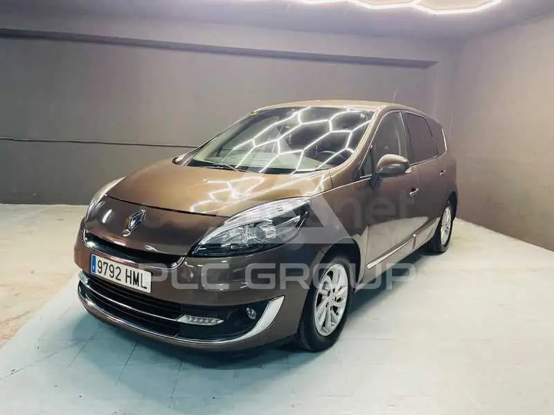 2013 Renault Grand Scenic