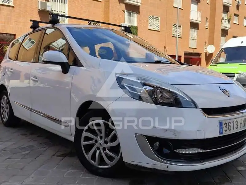2013 Renault Grand Scenic