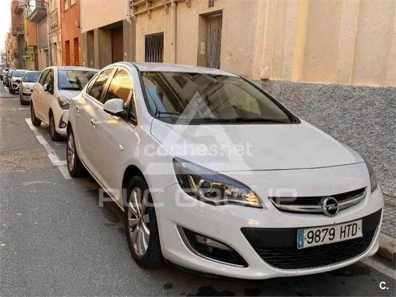 2013 Opel Astra