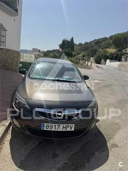 2013 Opel Astra