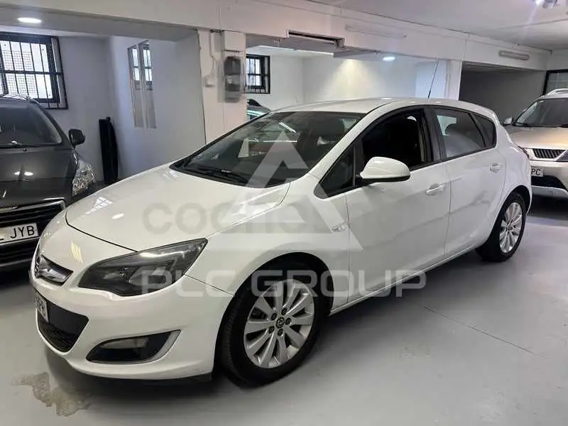 2013 Opel Astra