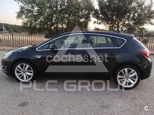 2013 Opel Astra