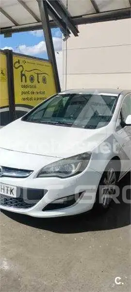 2013 Opel Astra