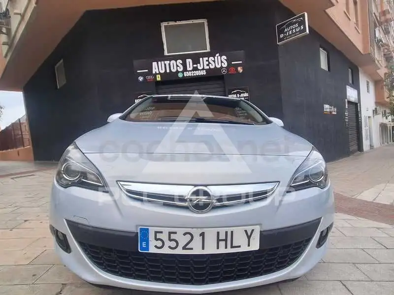 2013 Opel Astra