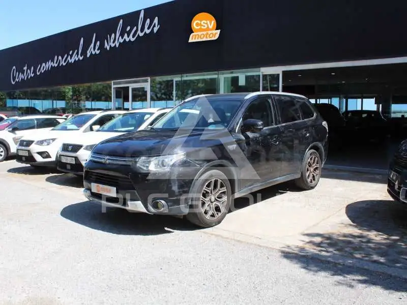 2014 Mitsubishi OUTLANDER