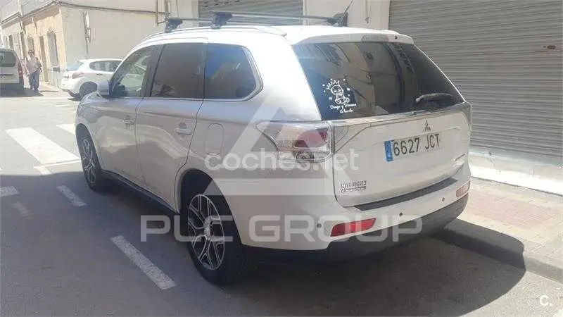 2014 Mitsubishi OUTLANDER