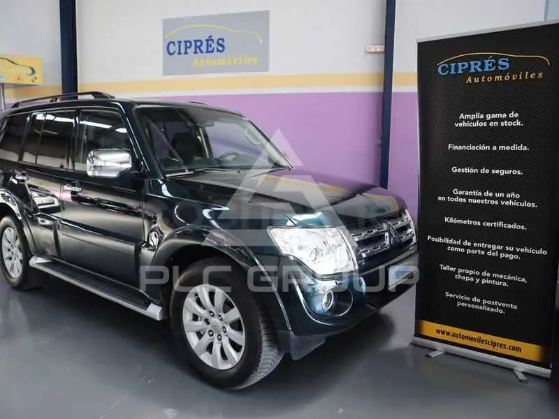 2014 Mitsubishi MONTERO