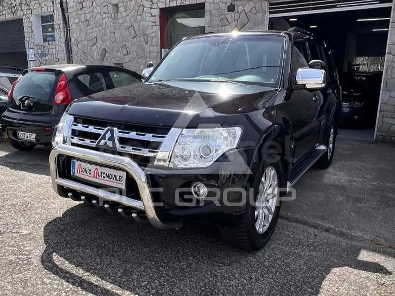 2014 Mitsubishi MONTERO