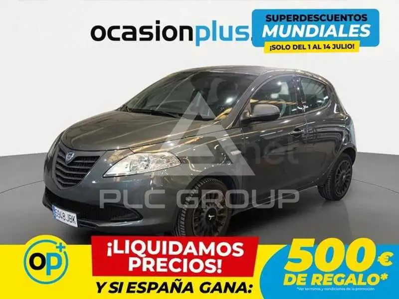 2014 Lancia YPSILON