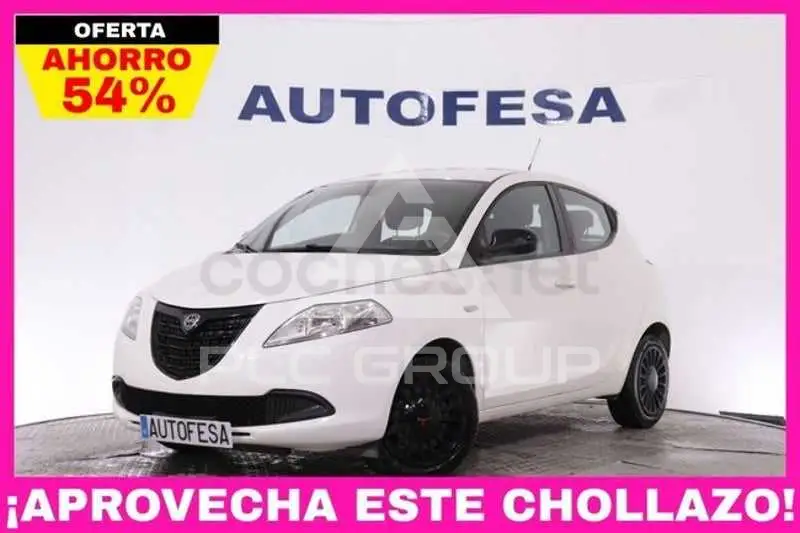 2014 Lancia YPSILON