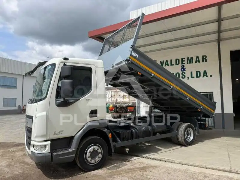 2014 DAF 