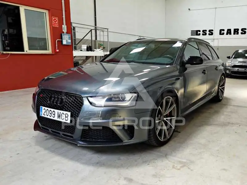 2014 Audi RS4