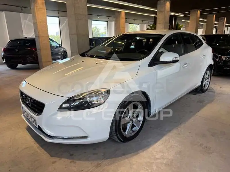 2014 Volvo V40