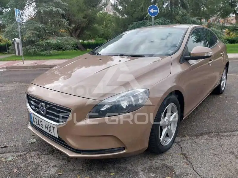 2014 Volvo V40