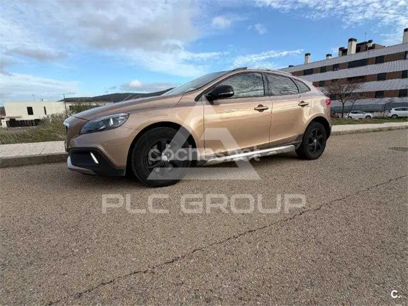 2014 Volvo V40