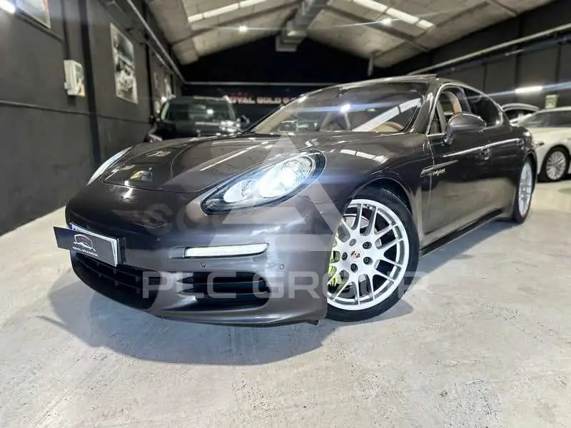 2014 Porsche Panamera