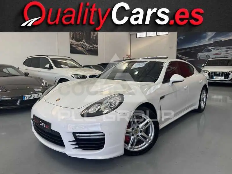 2014 Porsche Panamera