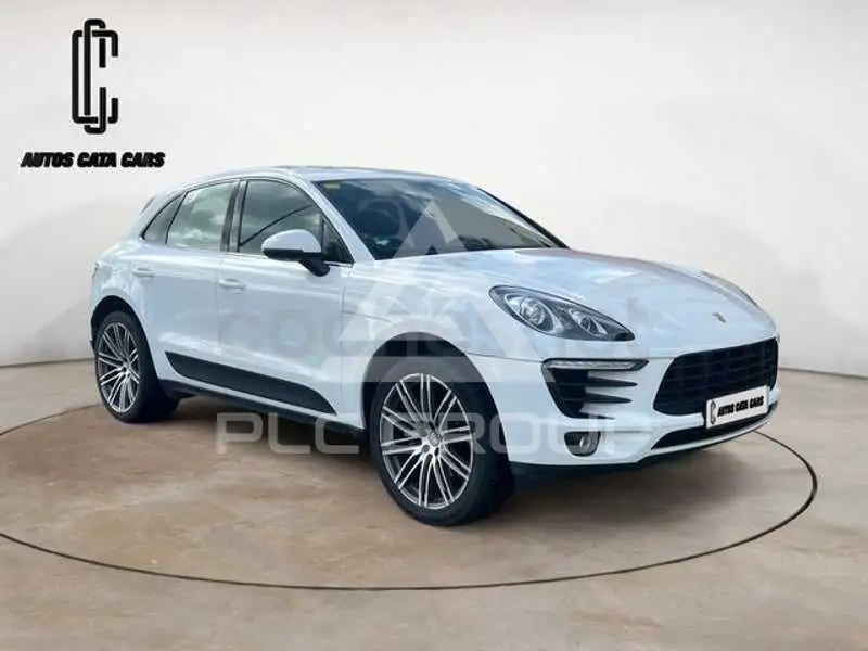 2014 Porsche MACAN
