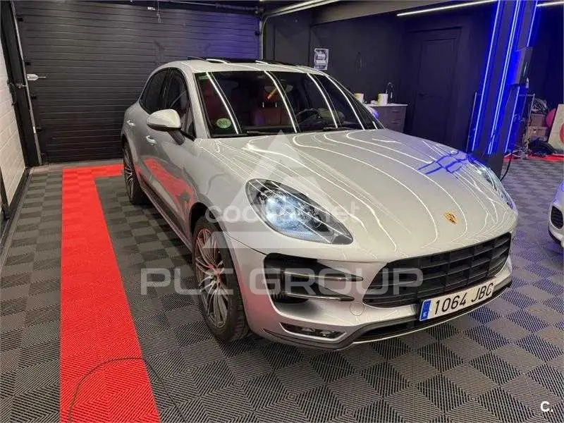 2014 Porsche MACAN