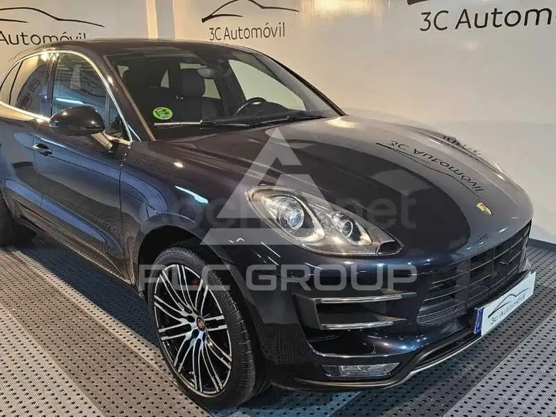 2014 Porsche MACAN