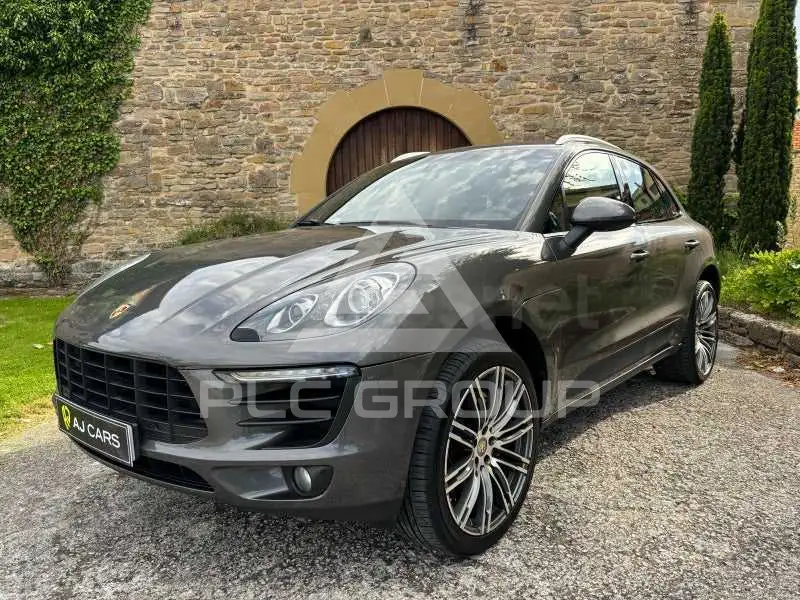 2014 Porsche MACAN