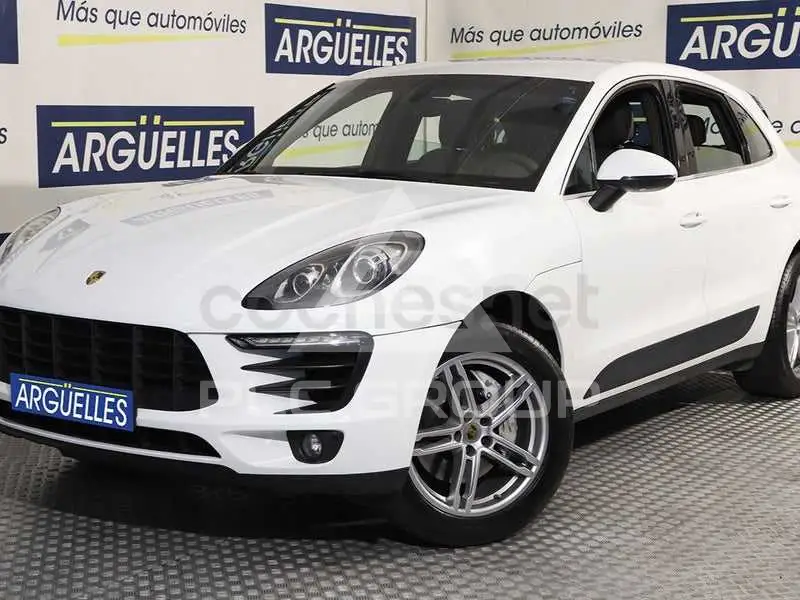2014 Porsche MACAN