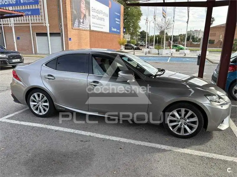 2014 Lexus IS