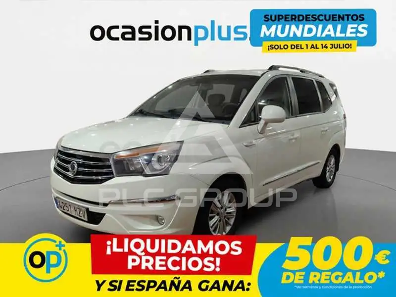 2014 Ssangyong Rodius