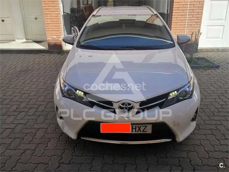 2014 Toyota AURIS
