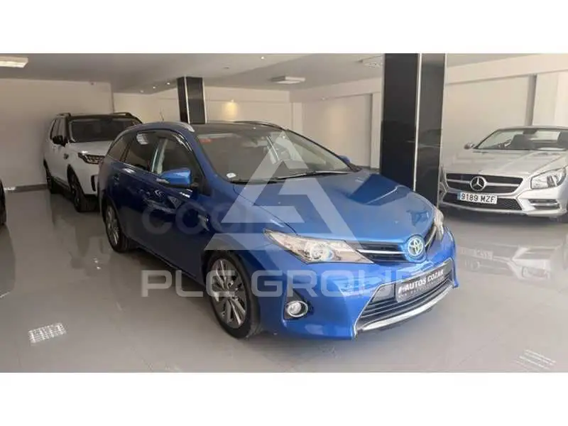 2014 Toyota AURIS
