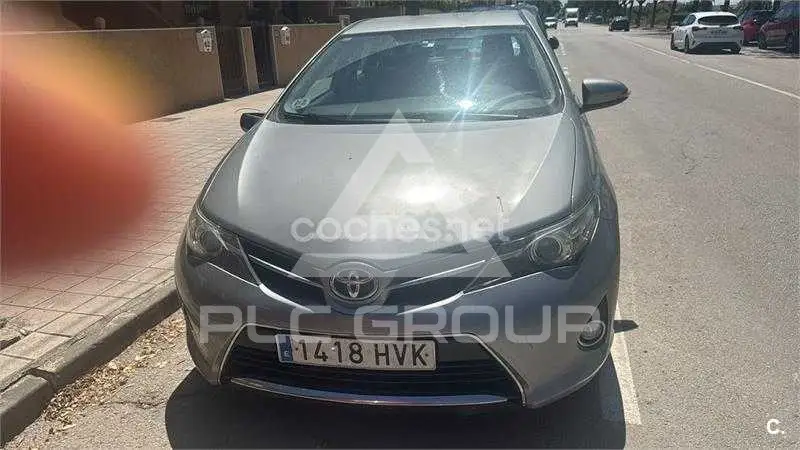 2014 Toyota AURIS