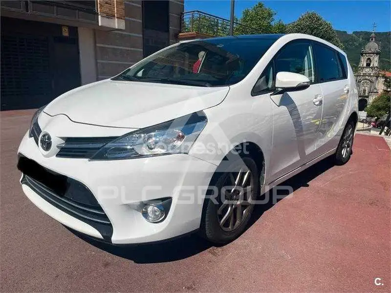 2014 Toyota VERSO