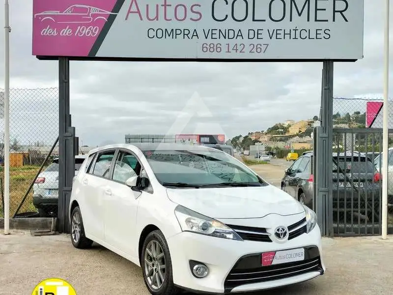 2014 Toyota VERSO