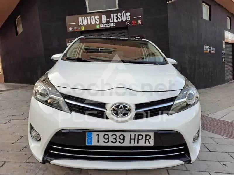 2014 Toyota VERSO