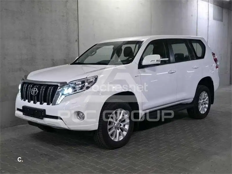 2014 Toyota LAND CRUISER