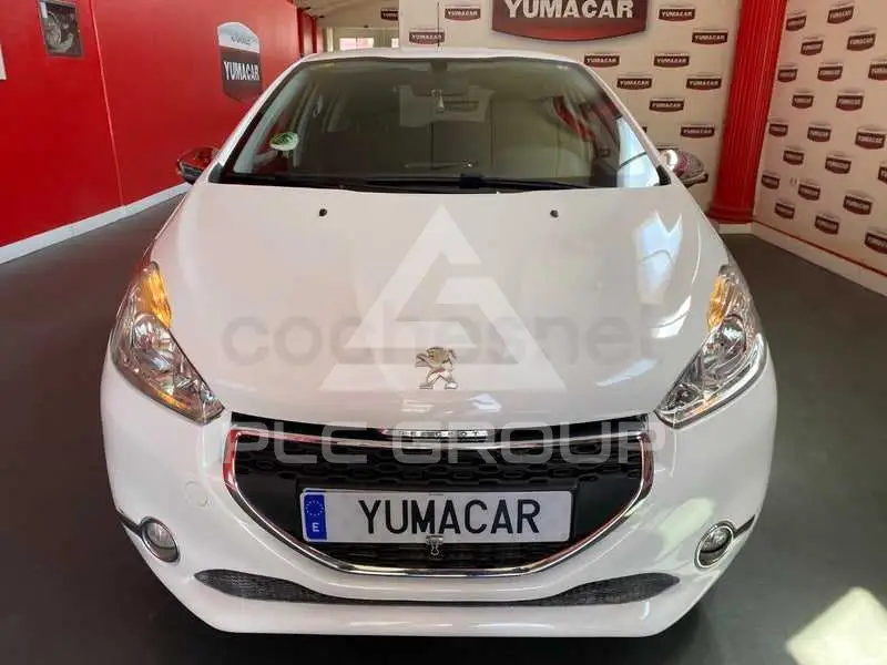 2014 Peugeot 208