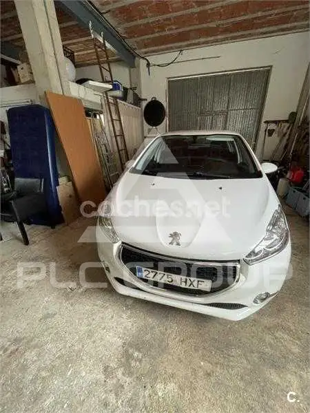 2014 Peugeot 208