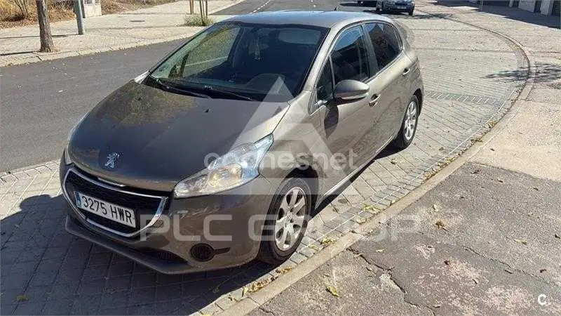 2014 Peugeot 208