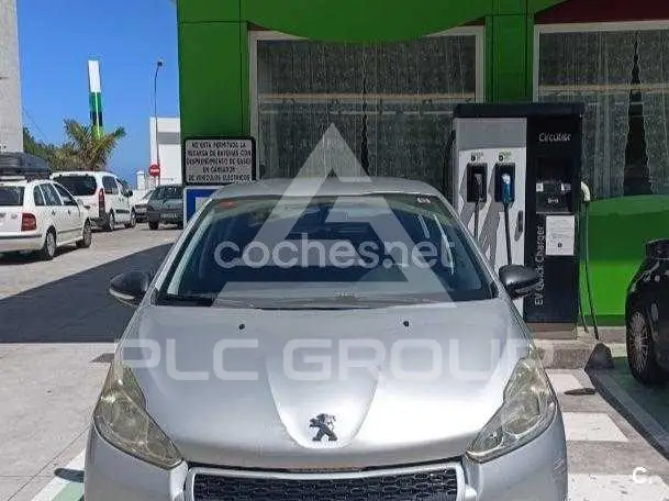 2014 Peugeot 208